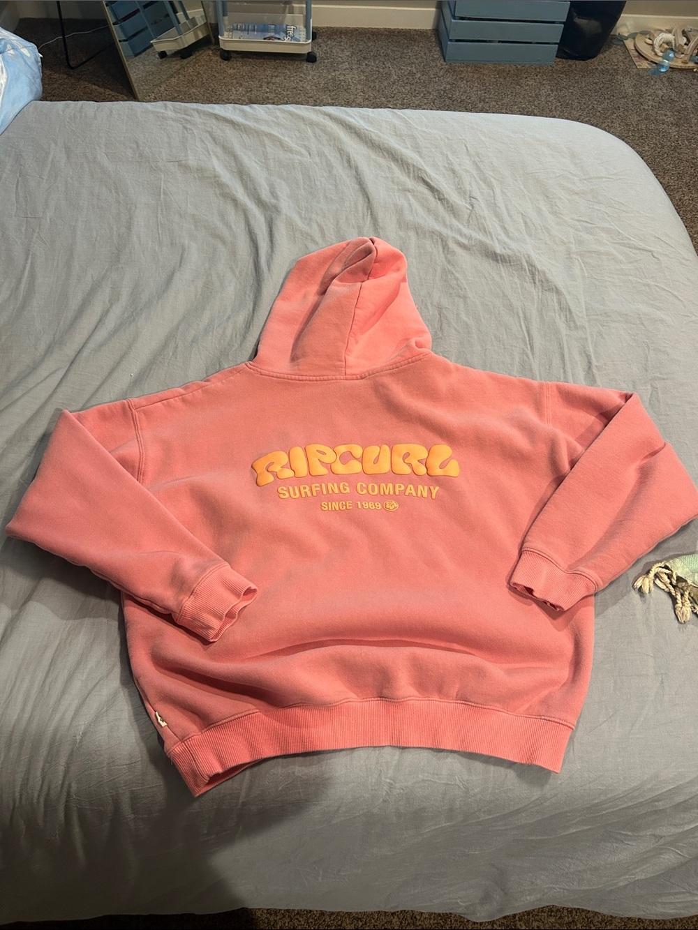 Rip curl surf puff heritage hoodie size small pink/orange